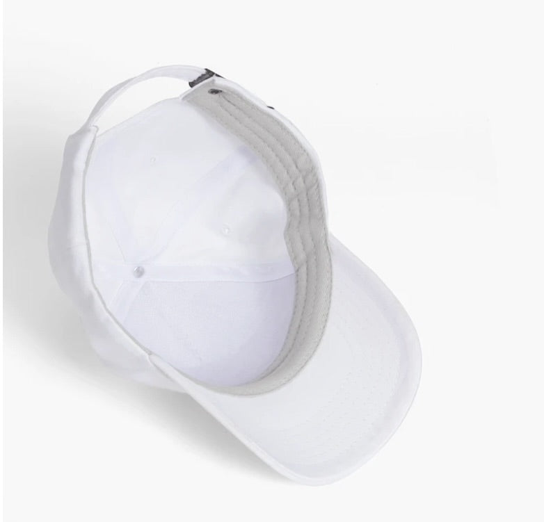 Gambling Lucky Parrots baseball hat